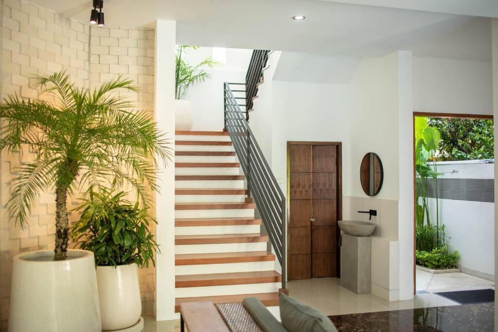 Nika Indi - 2 Bedroom Villa With Pool At Sanur Beach Bagian luar foto